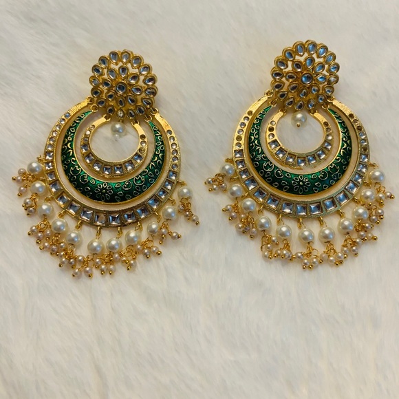Jewelry - Green Style Kundan Chandbali Earrings